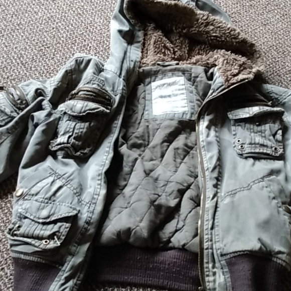 Jacket - Picture 1 of 3